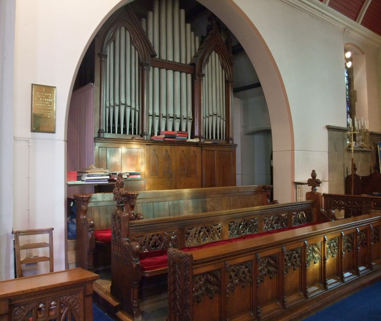 Holy Trinity Ashton in Makerfield, organ