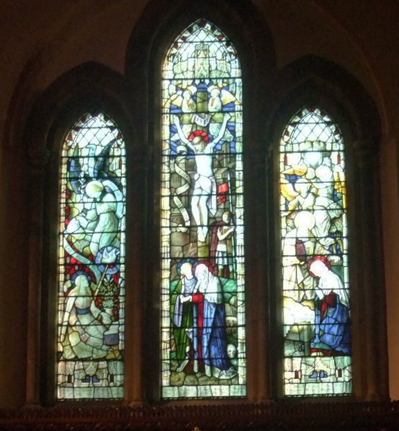 Holy Trinity Ashton in Makerfield, windows
