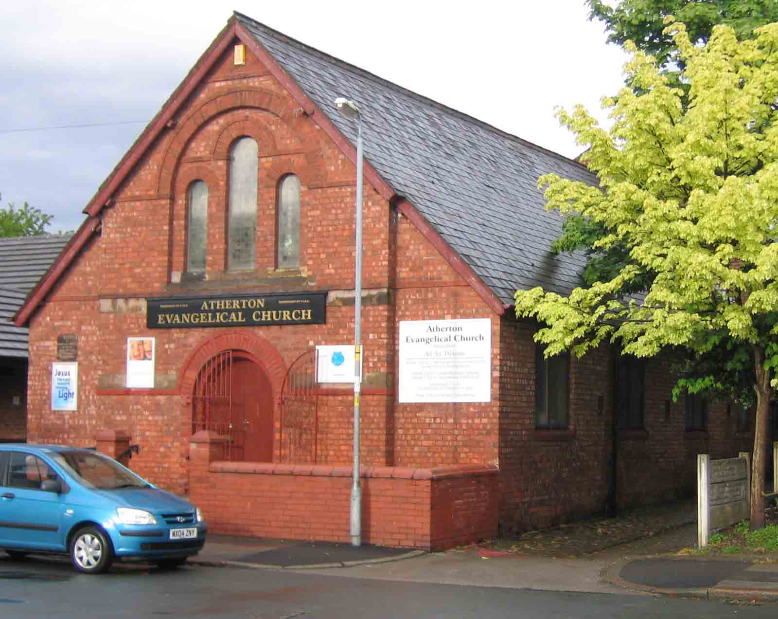 Originally a church hall belonging to Atherton Primitive Methodist Chapel on Alma Street, now in use by Atherton Evangelical Church. Photo by Peter Wood, July 2005