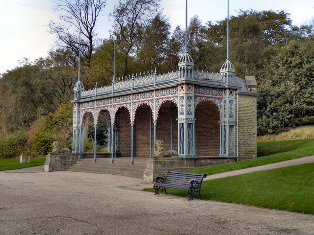 The Lion's Den, Alexandra Park