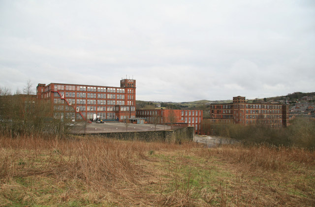 Cairo, Orme and Majestic Mills