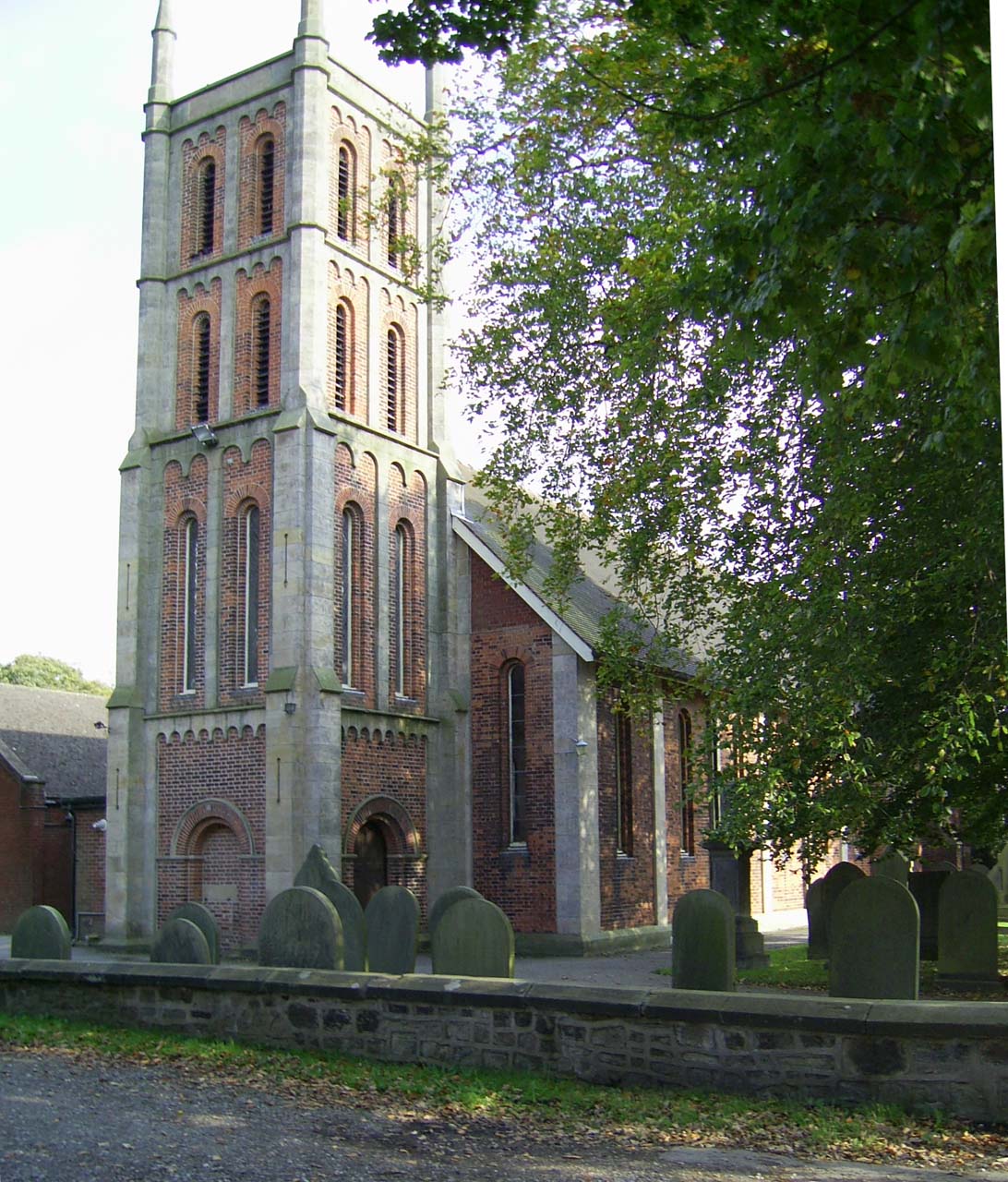 St Paul, Farington