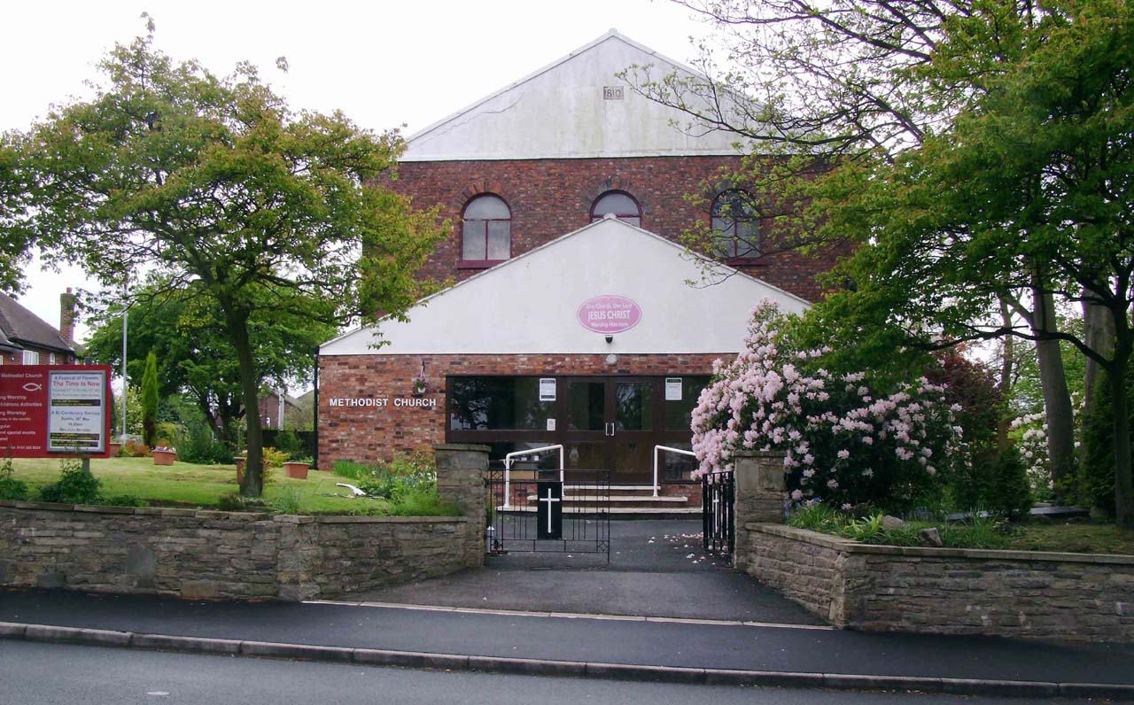Haughton Green Methodist, exterior