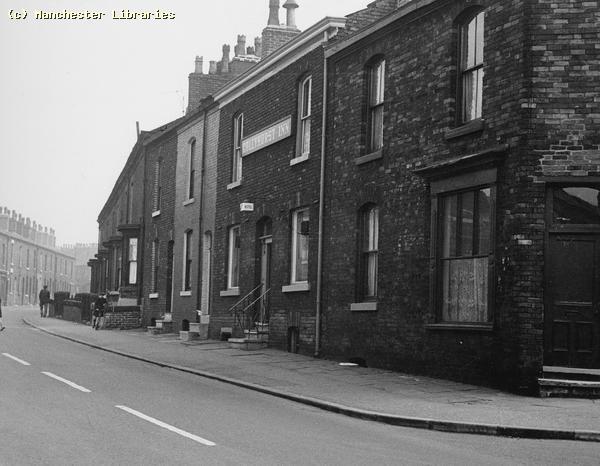 Collyhurst Inn