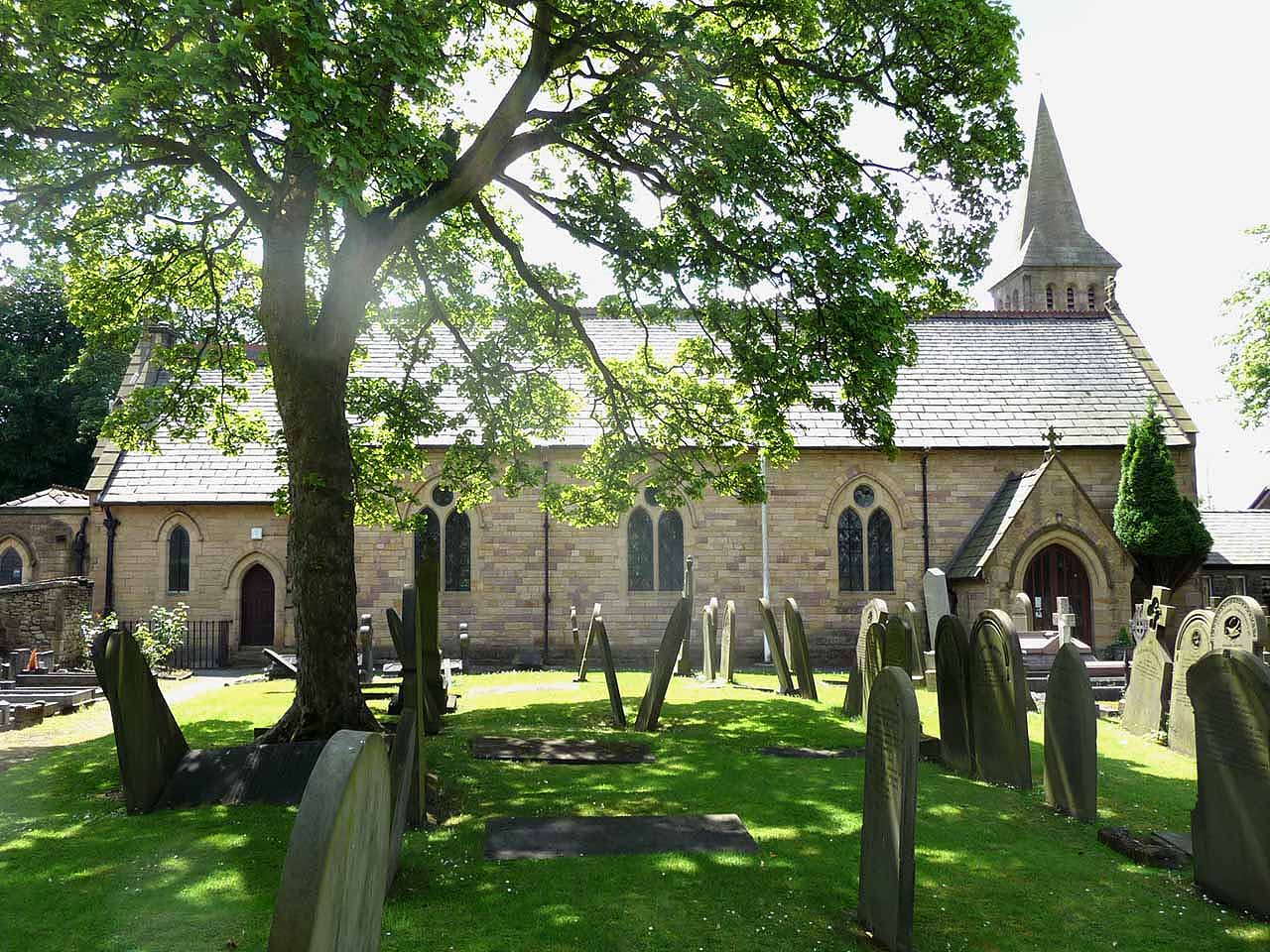 Ashton on Ribble, Preston, the Church of St Andrew. Photograph supplied by and � of Brian Young
