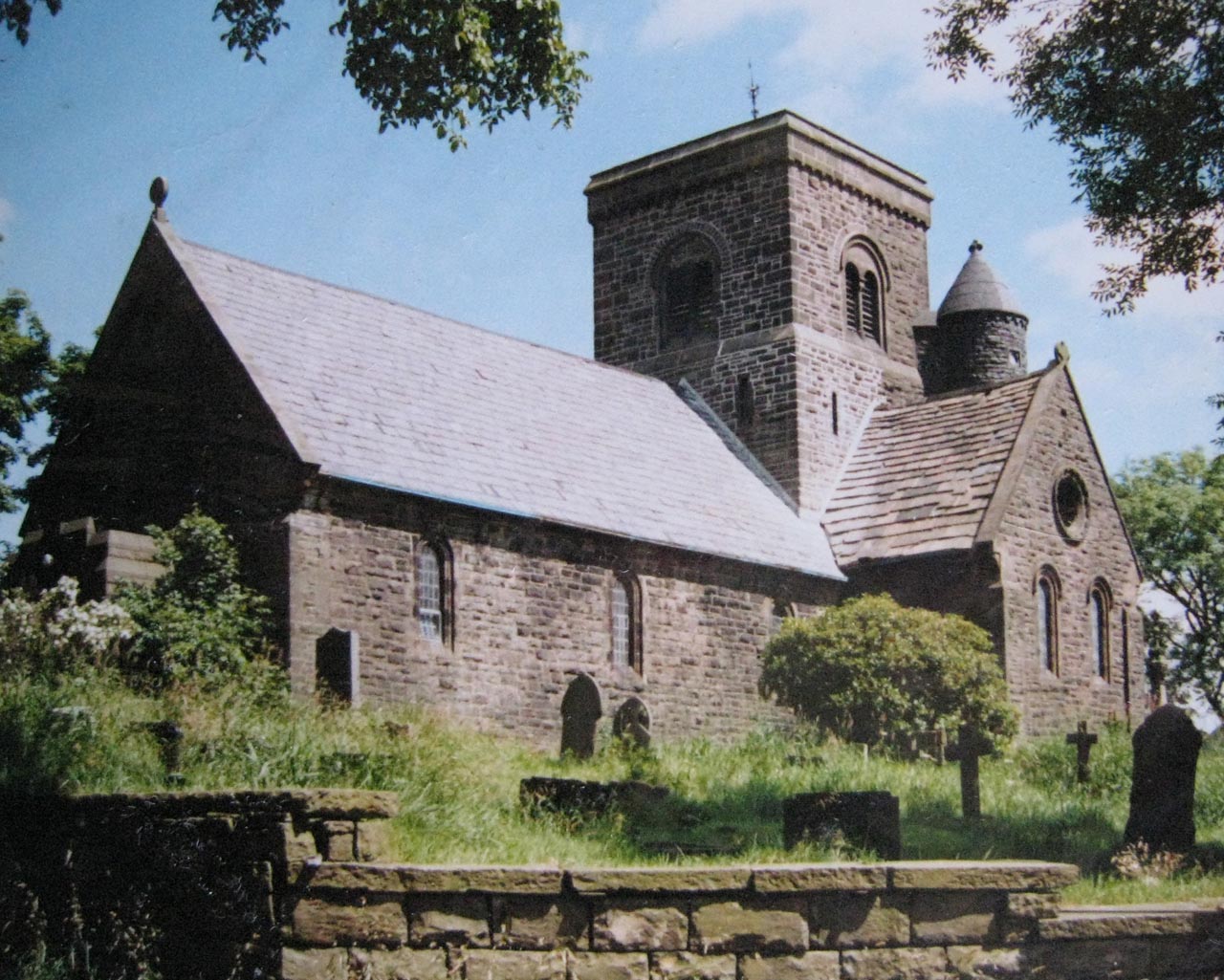 St Michael, Lumb